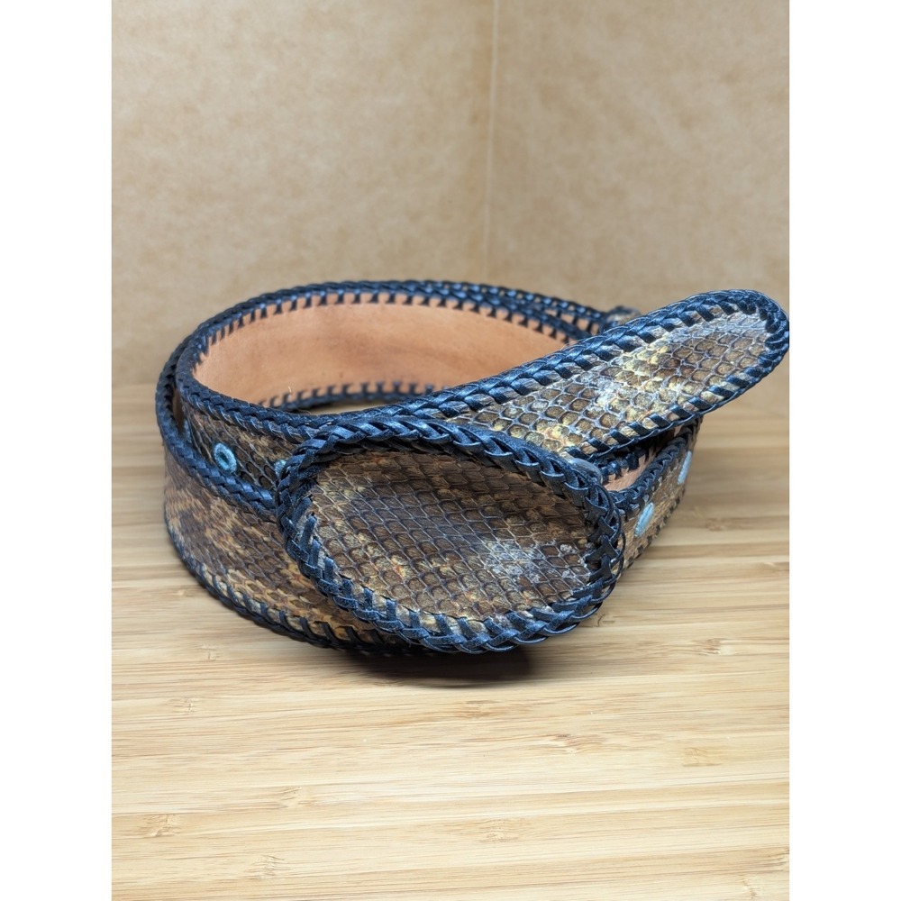Vintage Rattlesnake Handcrafted Genuine Leather Cowboy Belt Buckle Braided Edge
